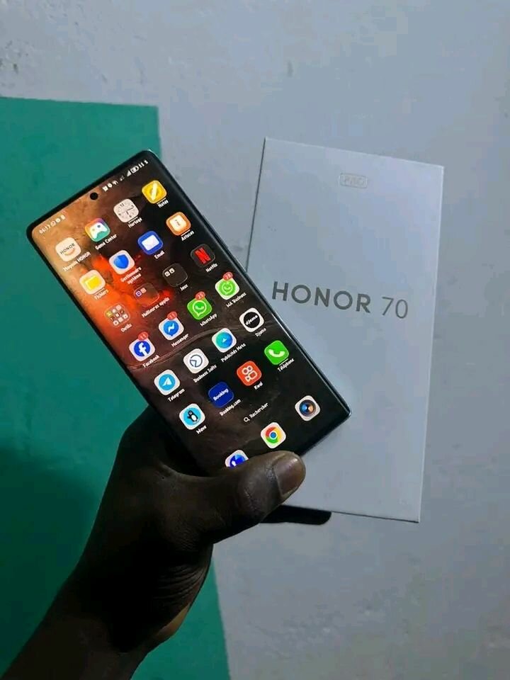 Honor 70 Pro Smartphone