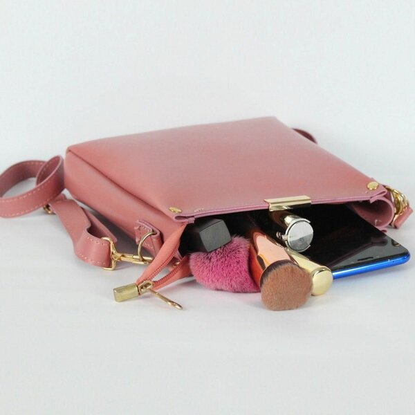 Hand bag