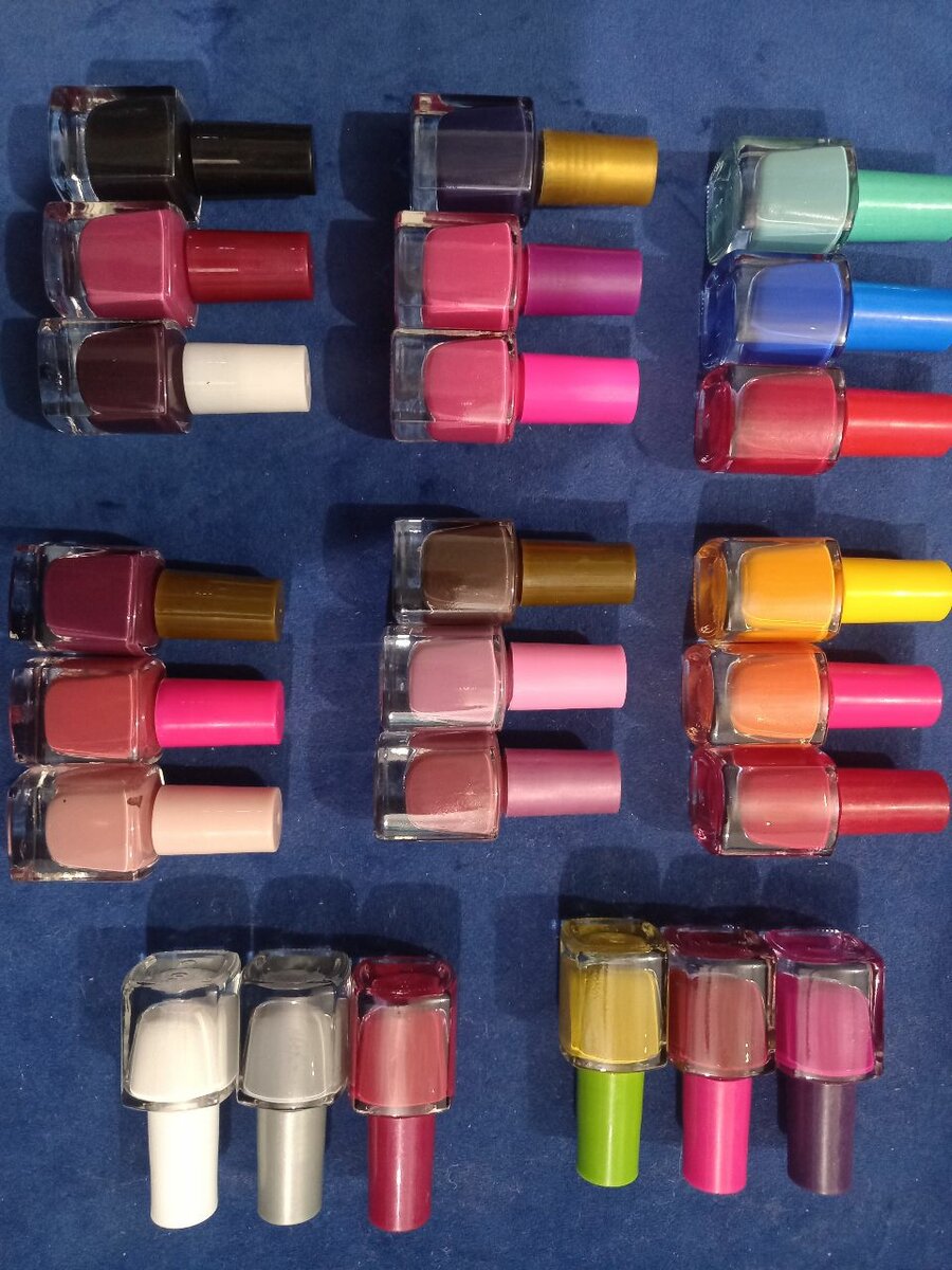 Peelable nail polish (pack of 3) random colors