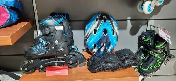 Roller inline skates avec casque