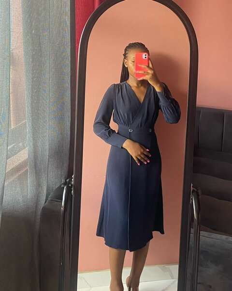 Dress Size S (UK 8/10)