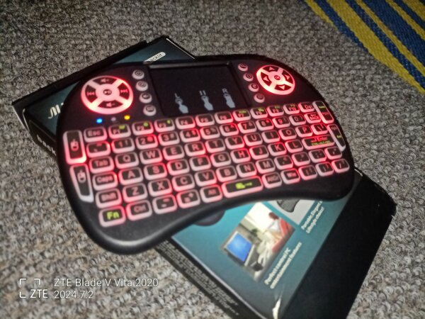 Bluetooth keyboard s