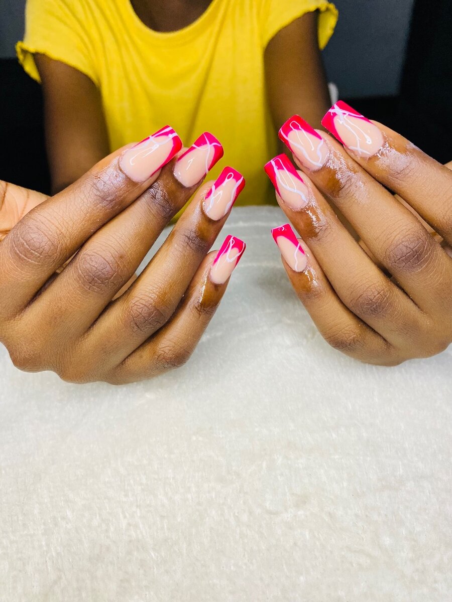 Acrylic and gel stickons