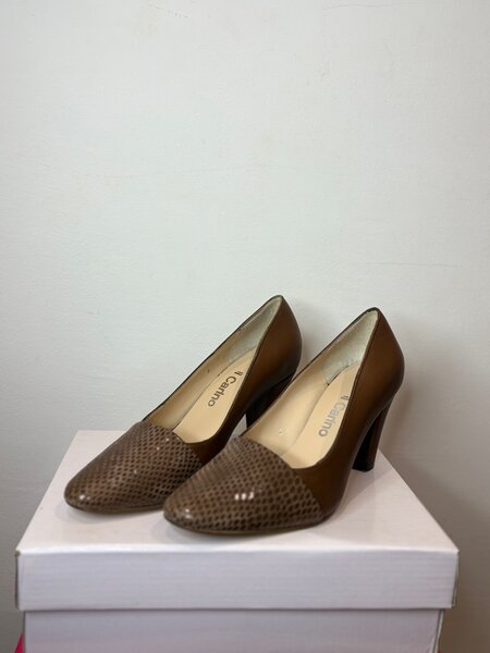 Escarpins marrons élégants