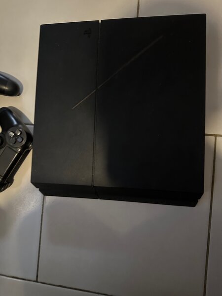 PS4 slim