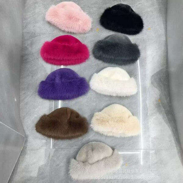 Chapeau en fausse fourrure élégant