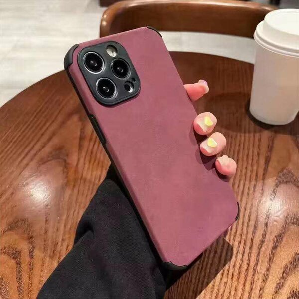 LAMBSKIN IPHONE COVERS