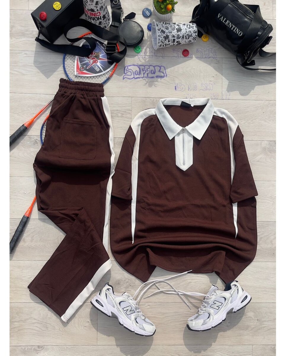 Ensemble de sport décontracté