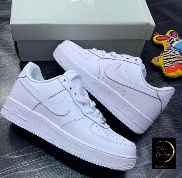 Baskets blanches classiques