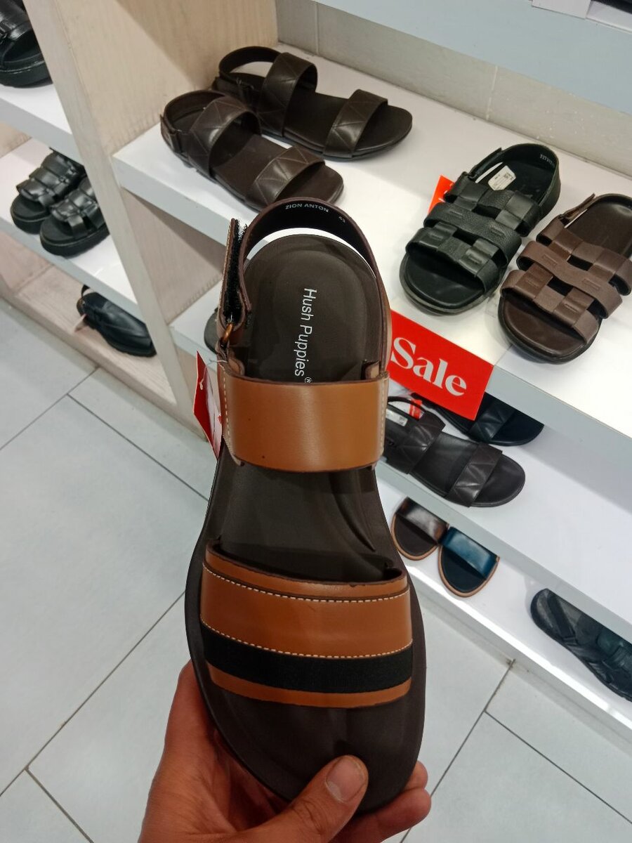 Sandal