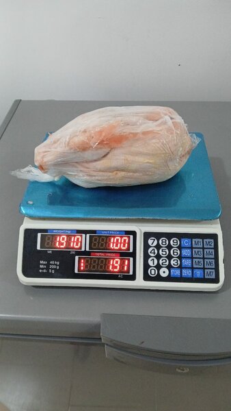 Poulet entier frais 1,9 kg