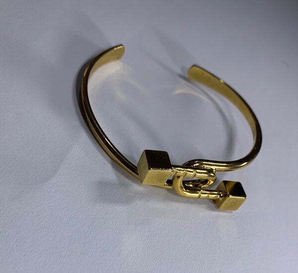 Bracelet en or élégant