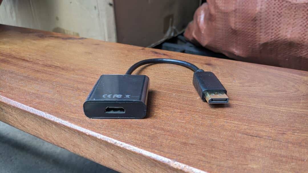 HDMI to display port adapter