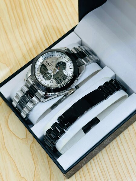 Montre digitale homme moderne