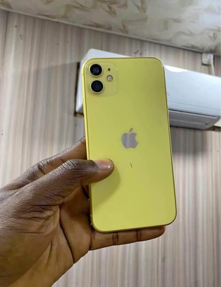 iPhone 11 Jaune 64 Go
