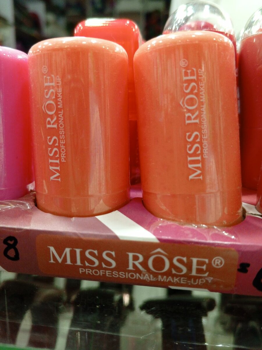 Miss rose tint