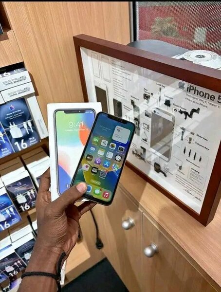 iPhone X 64GB Argent