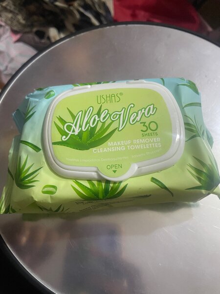 Lingette démaquillante