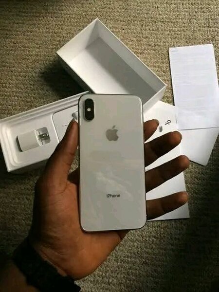 IPHONE X 128GB