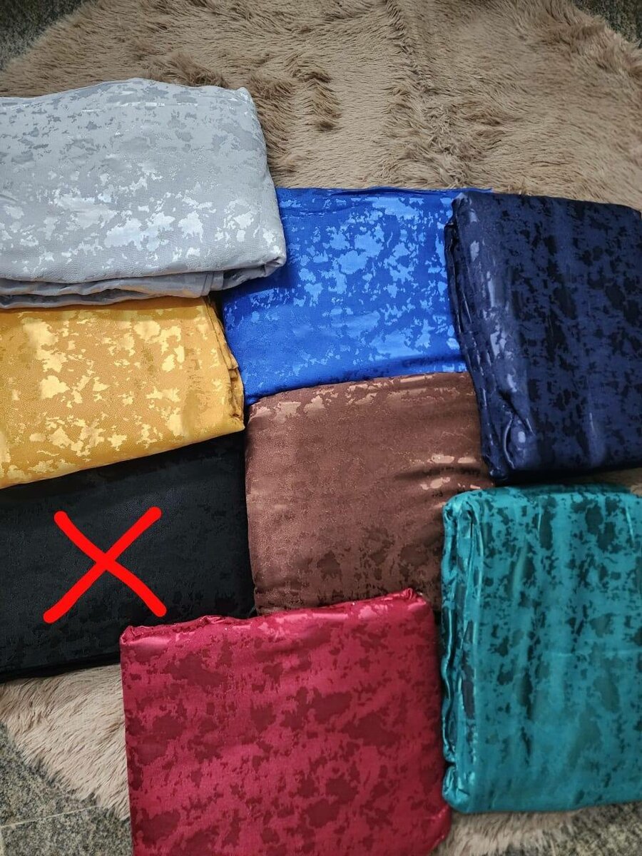 Tissu luxueux à motifs