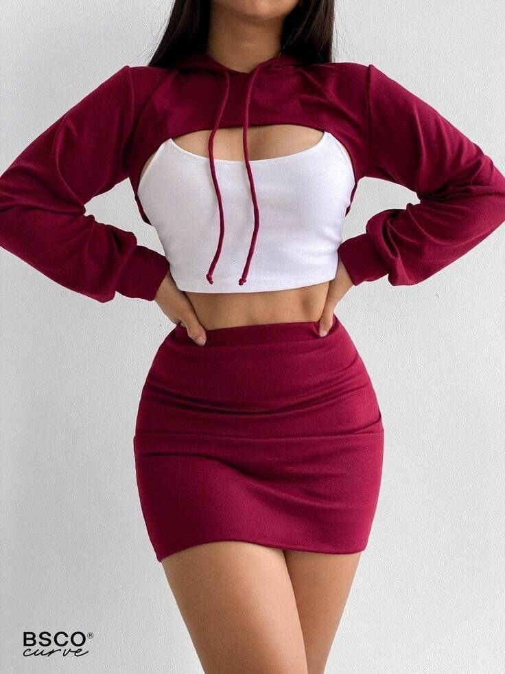 Ensemble Jupe et Hoodie Sexy