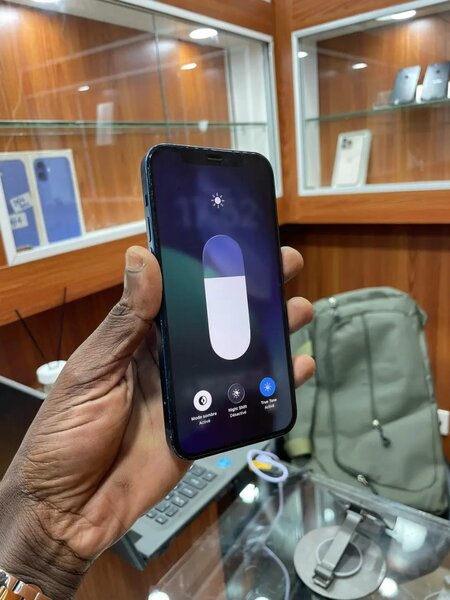 iPhone 12 Bleu 128 Go