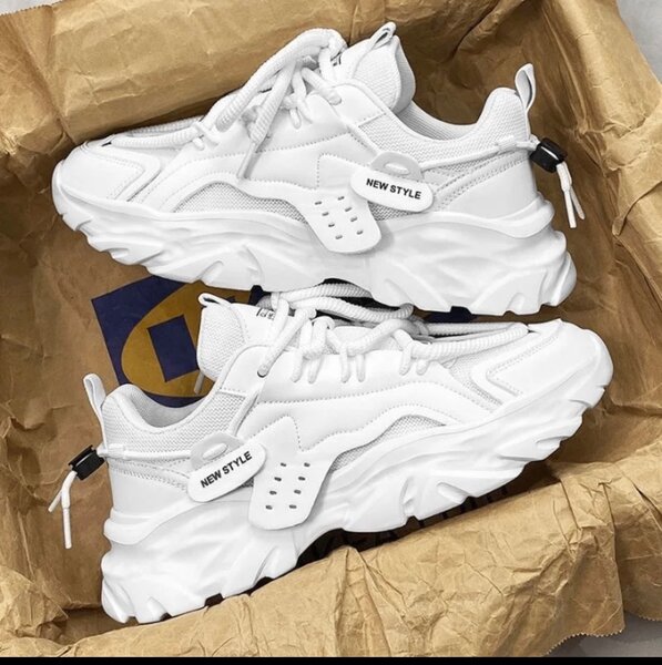 Sneakers blancs modernes