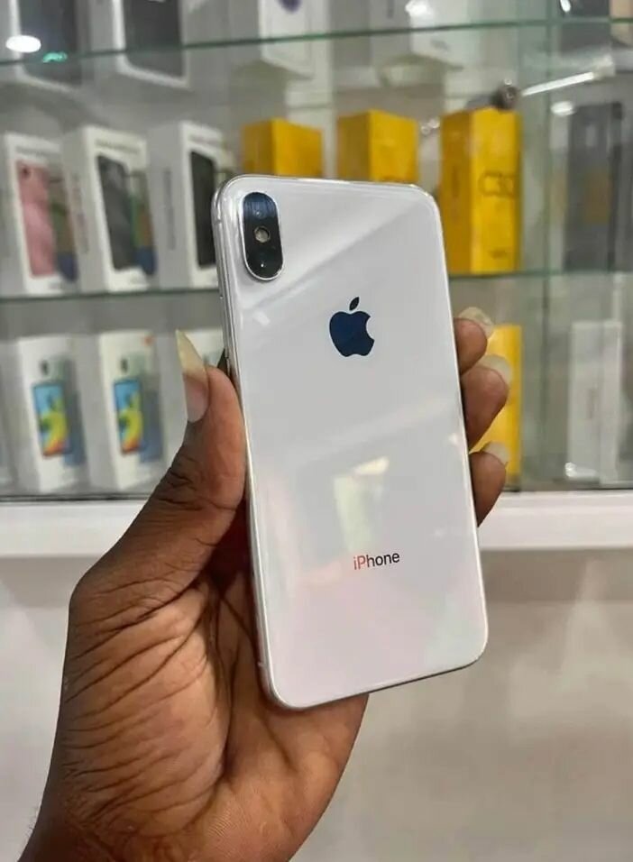 iPhone X 64GB Argent