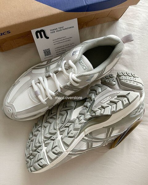 Baskets de course ASICS homme