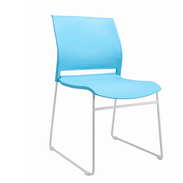 Chaise moderne empilable