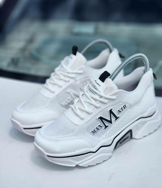 Baskets blanches Max Air