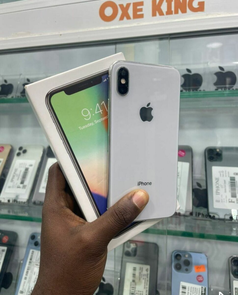 iPhone X Argent Reconditionné 64GB