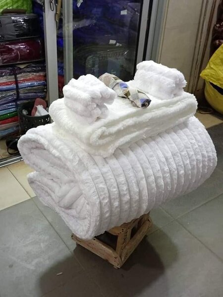 Sweet quality duvets, King size, 5 pieces