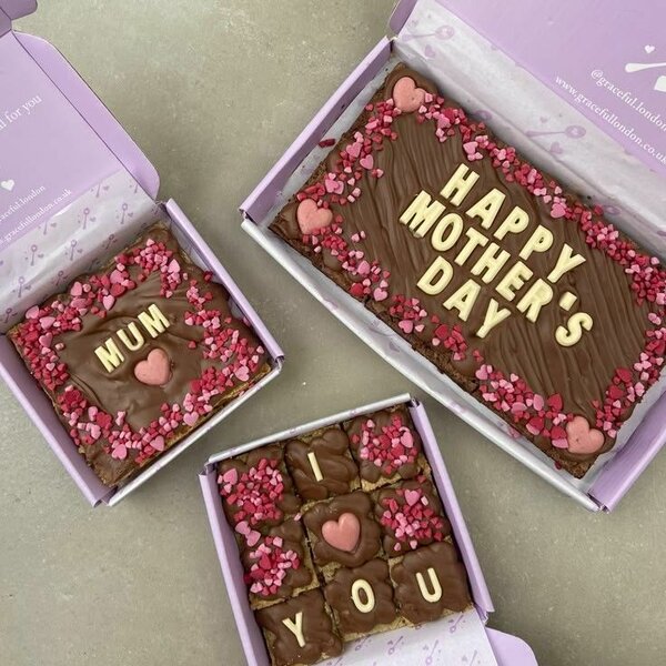 Sweet mother's day cake