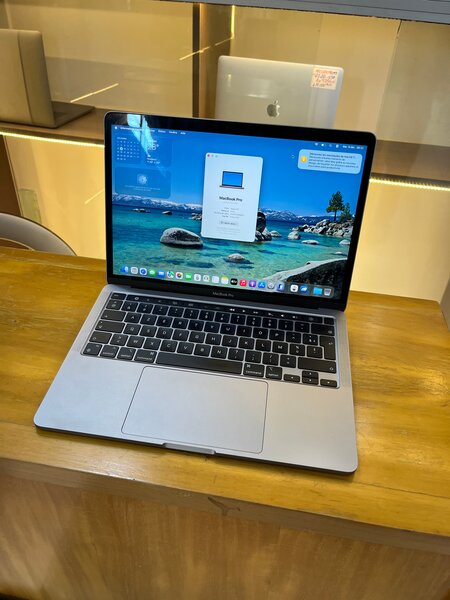 MacBook Pro M1 13,3m retina