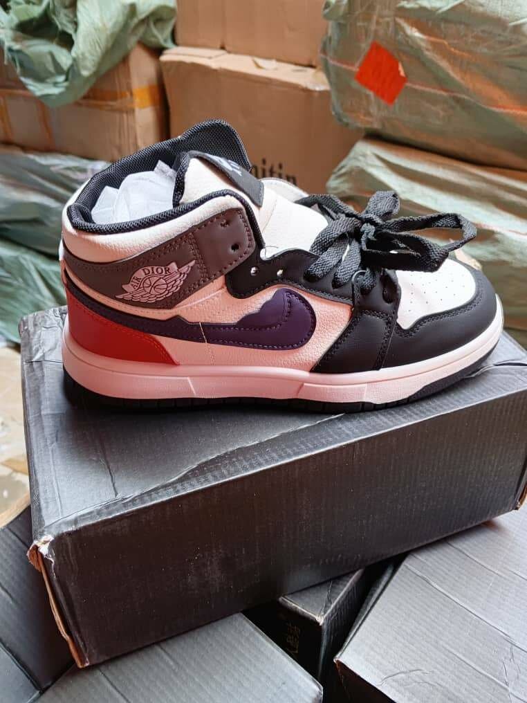 Chaussures de basket tendance