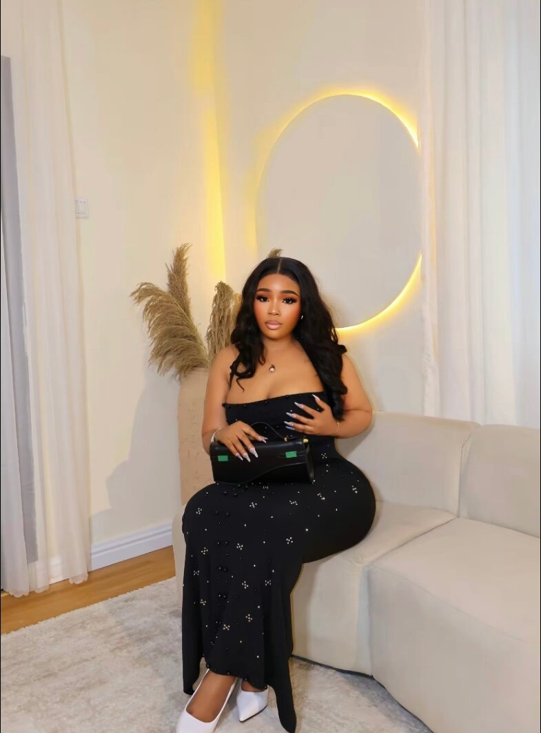 Robe Longue Élégante Noire