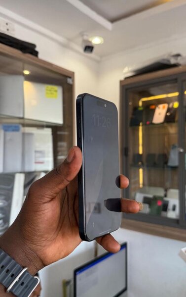 15pro max 256gig Physical SIM BH99%