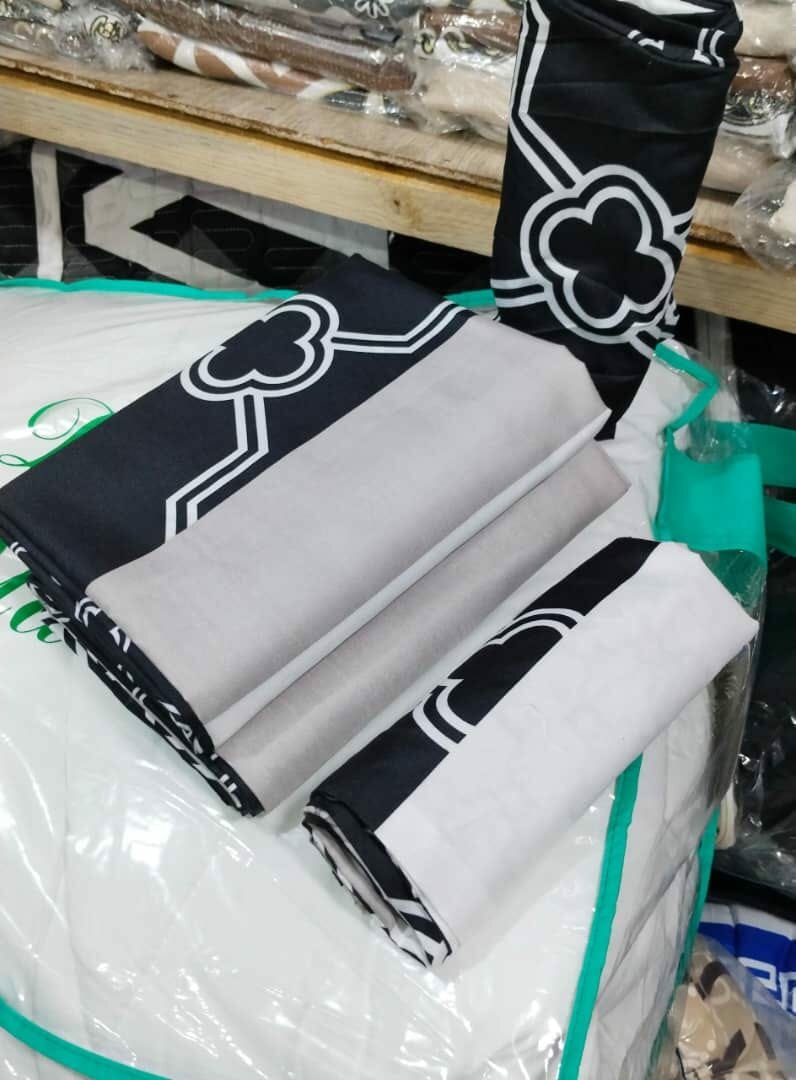 100% cotton sheets with print. Double size 