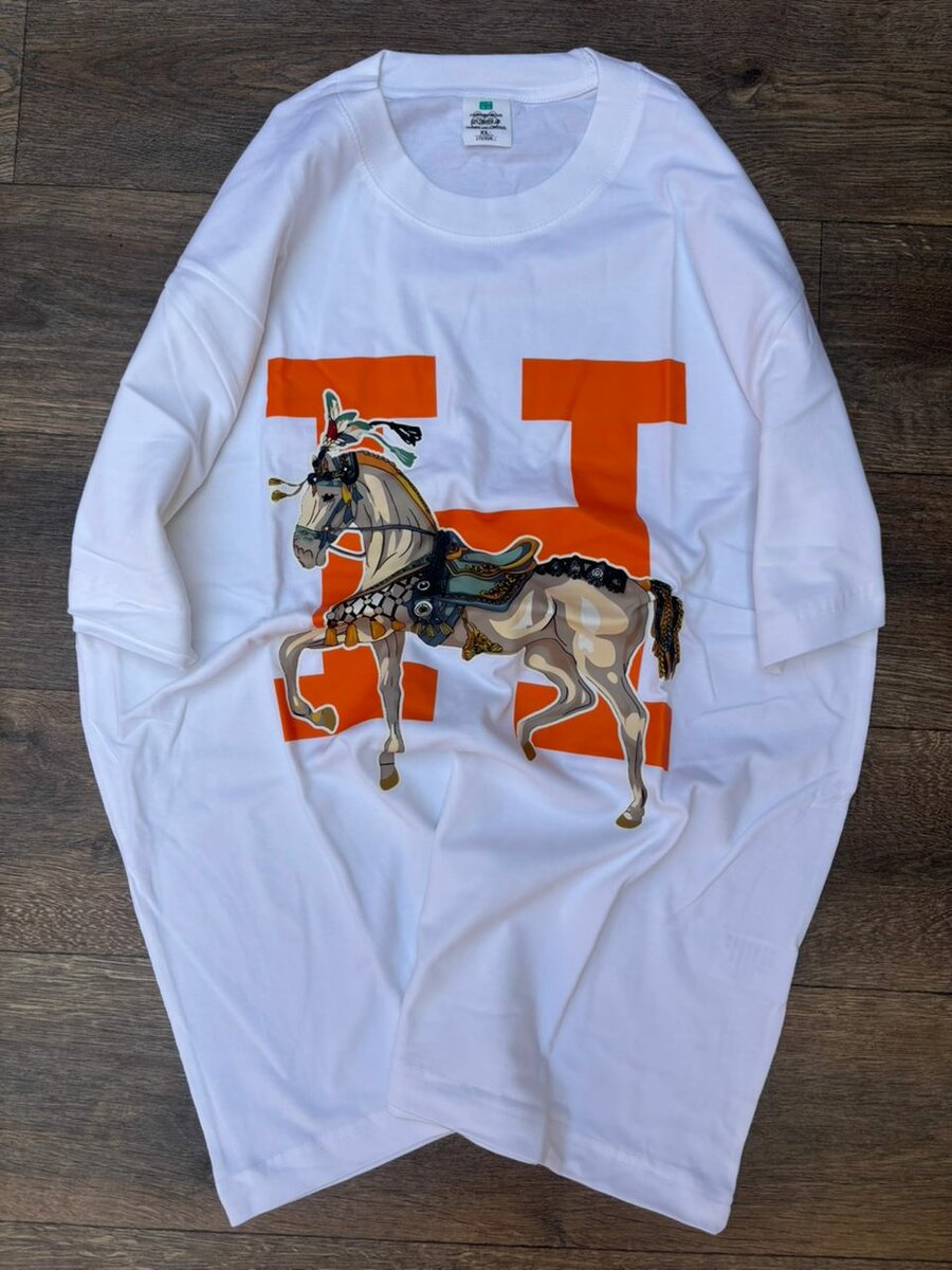 T-shirts graphiques tendance