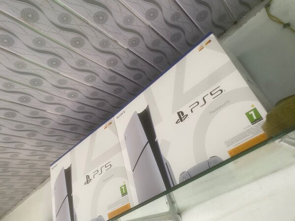 Ps5 Slim Standard neuf