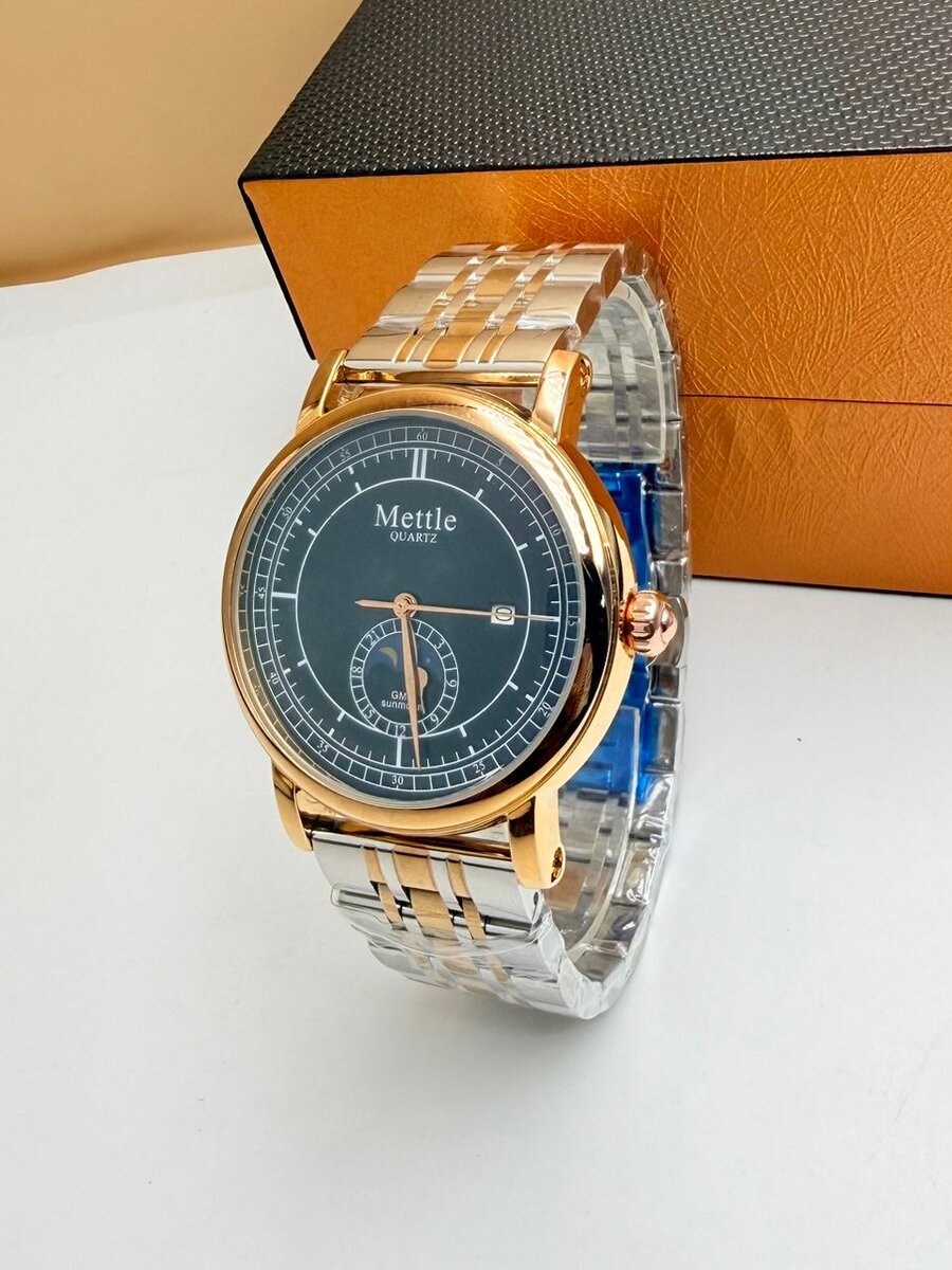 Montre élégante en acier inoxydable