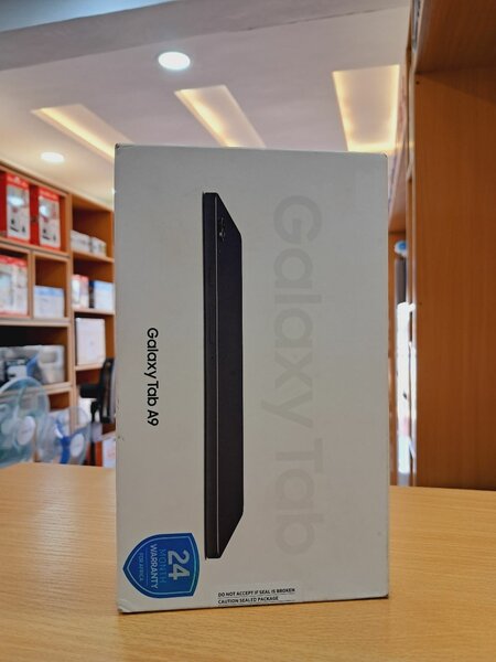 8.7 inches Samsung galaxy Tab A9 128gb
