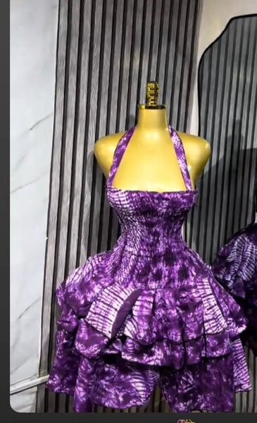 Robe dos-nu imprimée