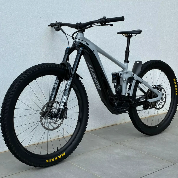 Vélo électrique tout-terrain