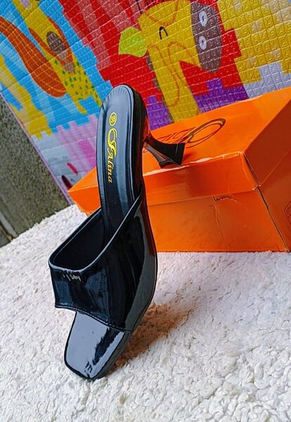 Sandales à talons élégantes