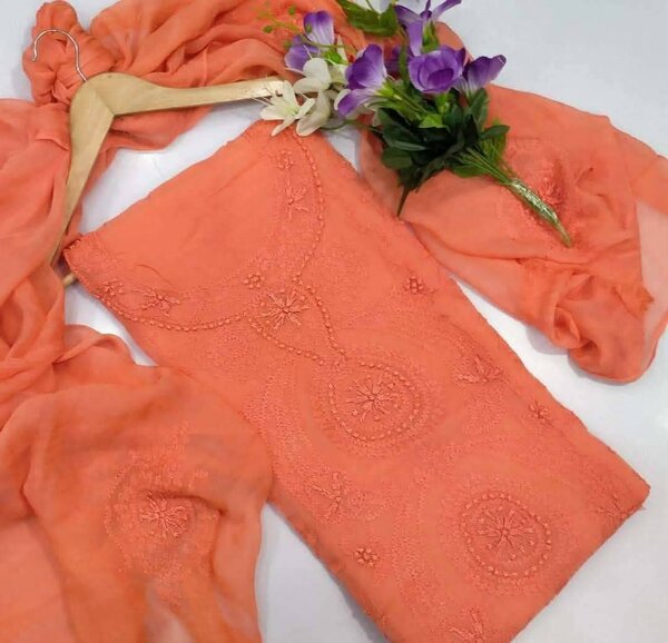 Ladies suit
