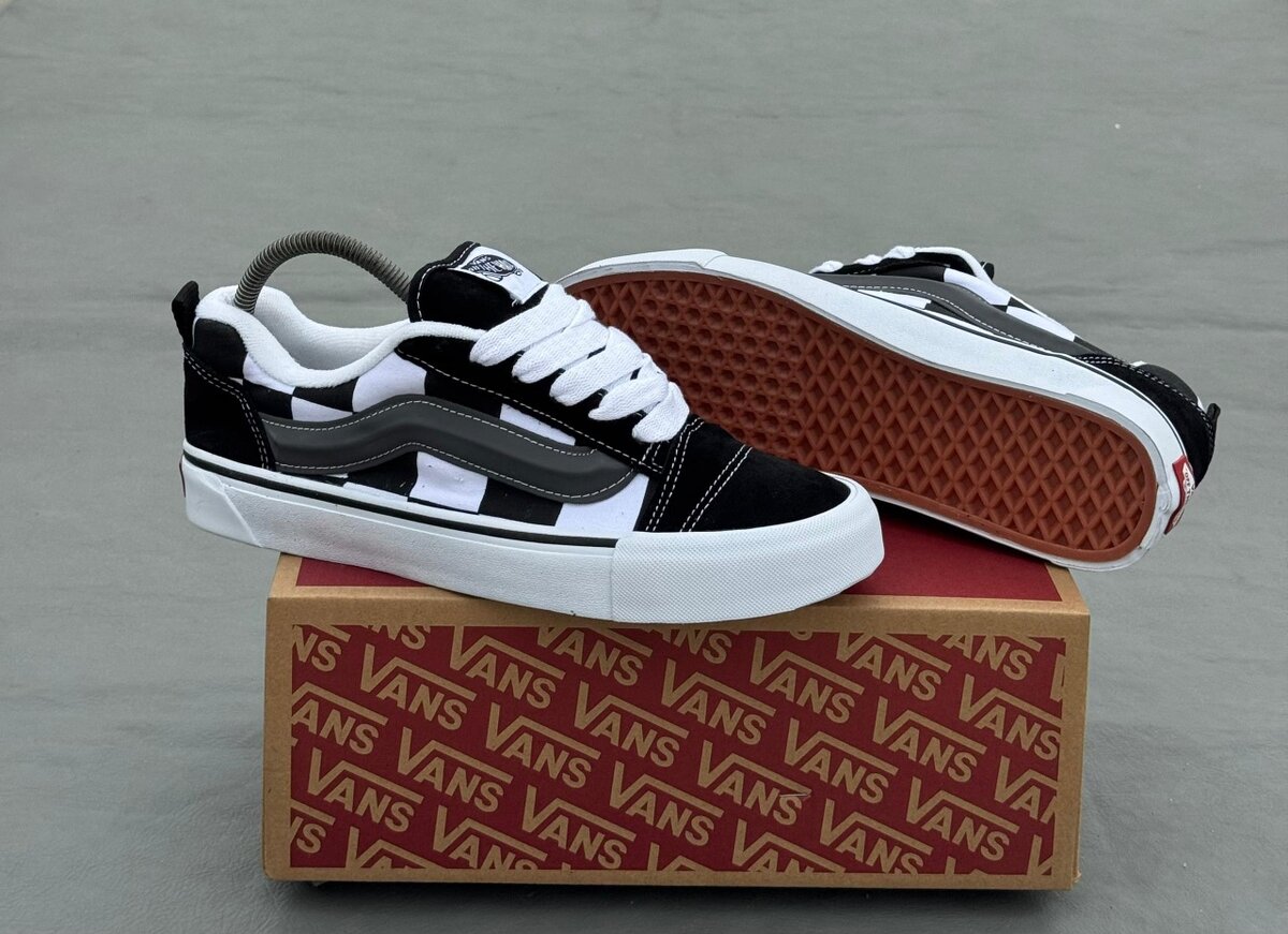 Baskets Vans Noir et Blanc