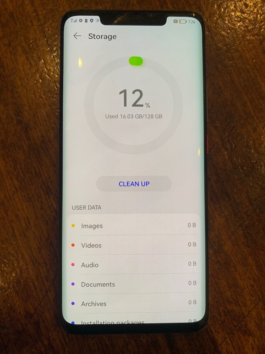 Huawei mate 20 (pre owned)