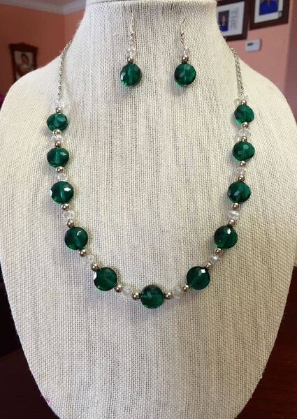 Pearl Necklace and Earings